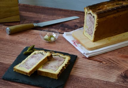 Pâté croûte charcutier bressan au porc