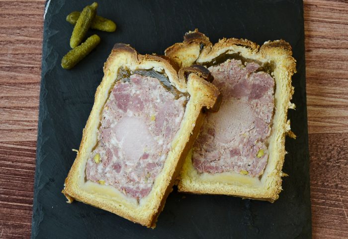 Pâté croûte charcutier bressan